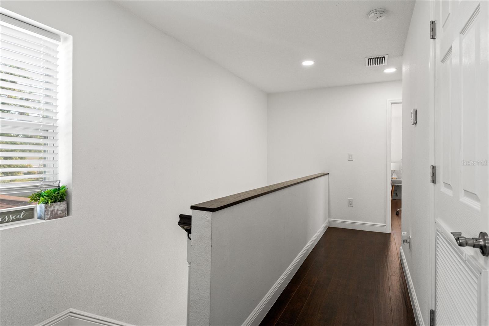 Image 21 of 29 For 7911 Packwood Avenue