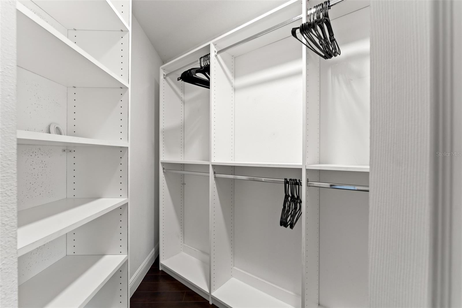 Image 28 of 29 For 7911 Packwood Avenue