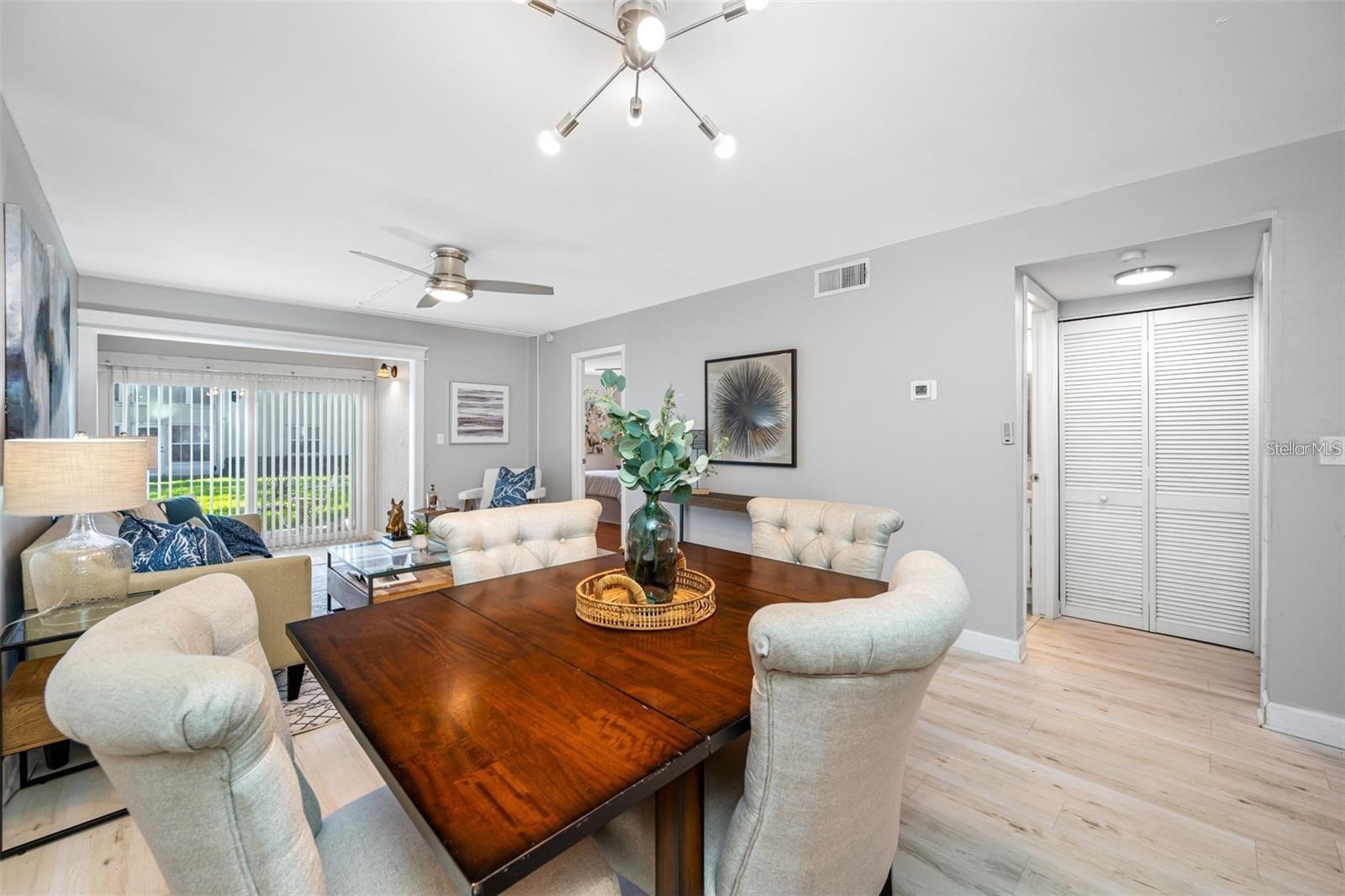 Image 7 of 19 For 1100 Bay Drive 82