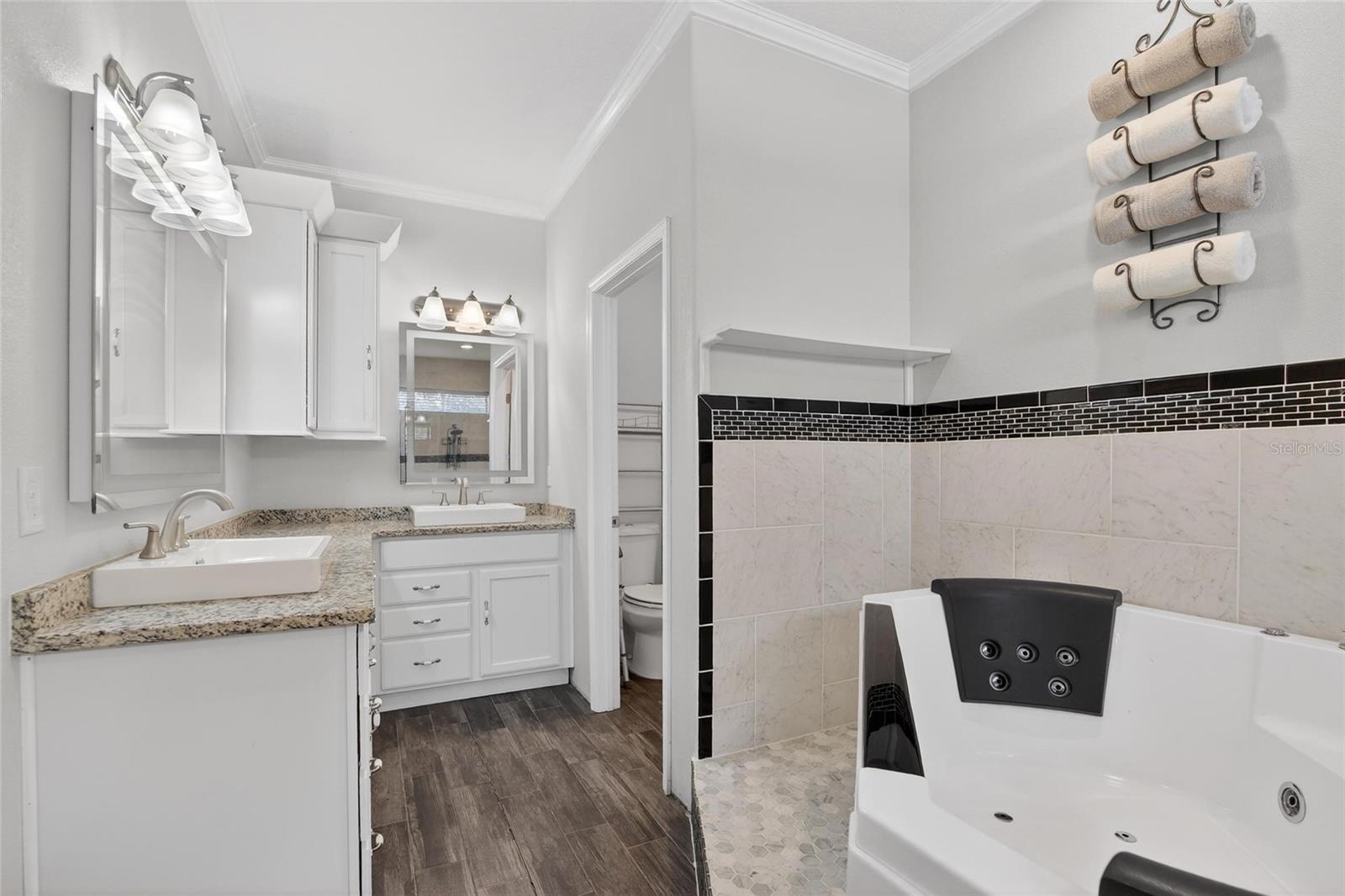 Image 9 of 30 For 730 Pinner Court