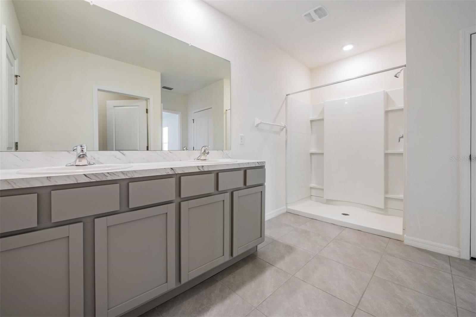 Image 27 of 61 For 16005 Weathered Windmill Terrace