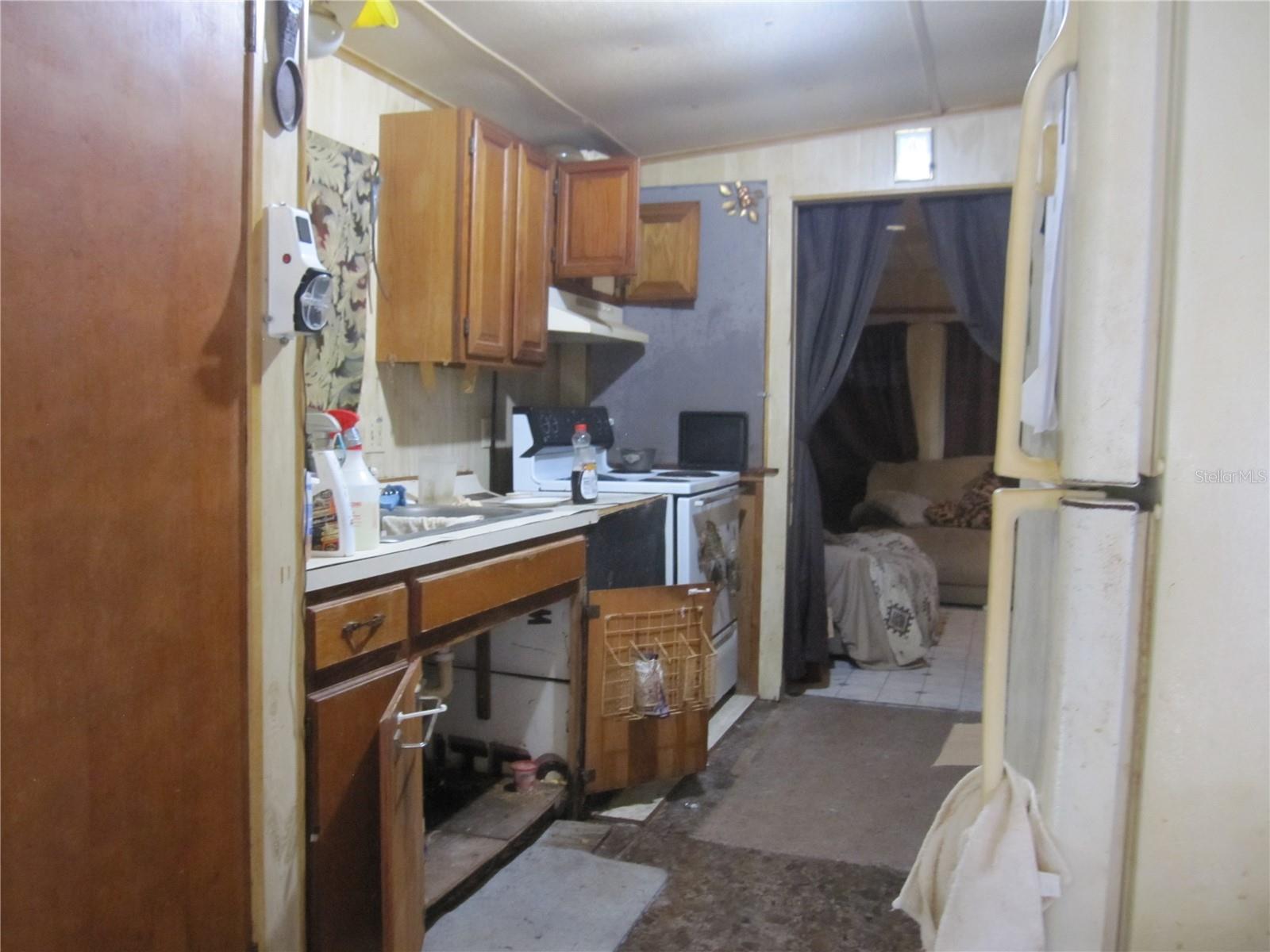 Image 18 of 30 For 37736 Phelps Road