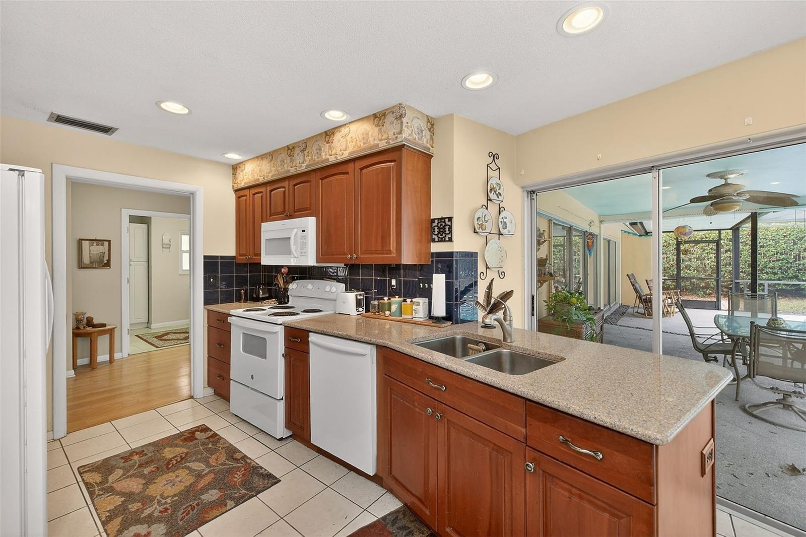 Image 12 of 48 For 3031 Rosemary Drive