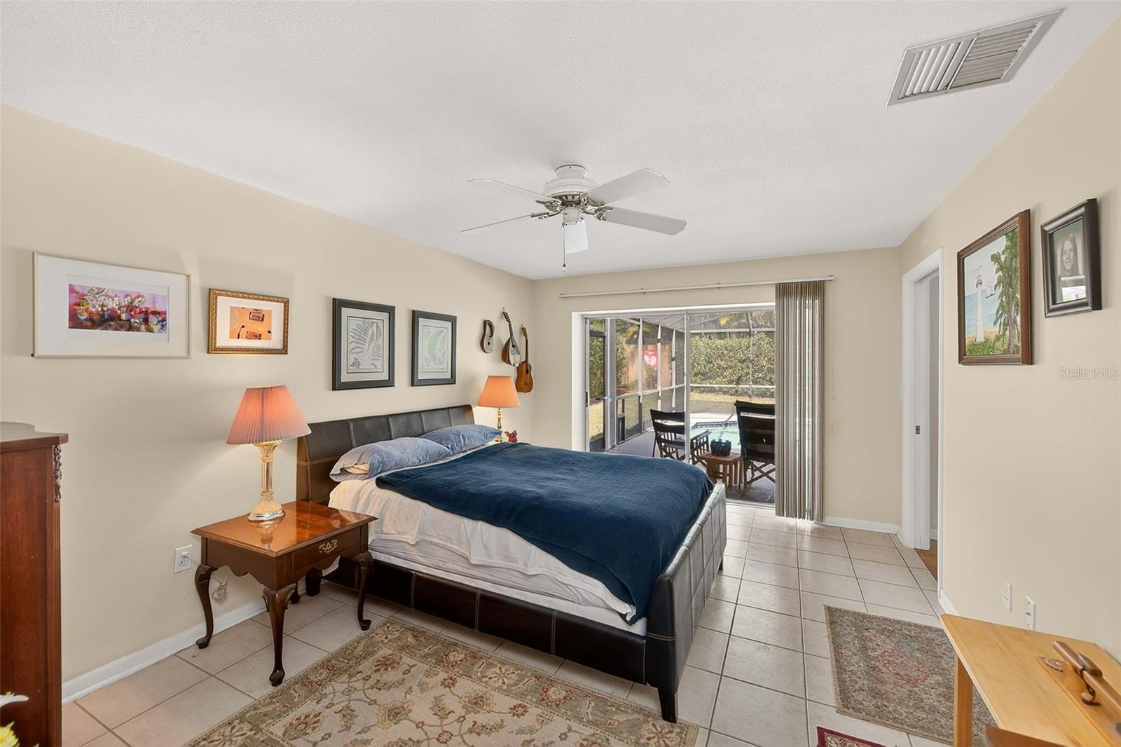 Image 22 of 48 For 3031 Rosemary Drive