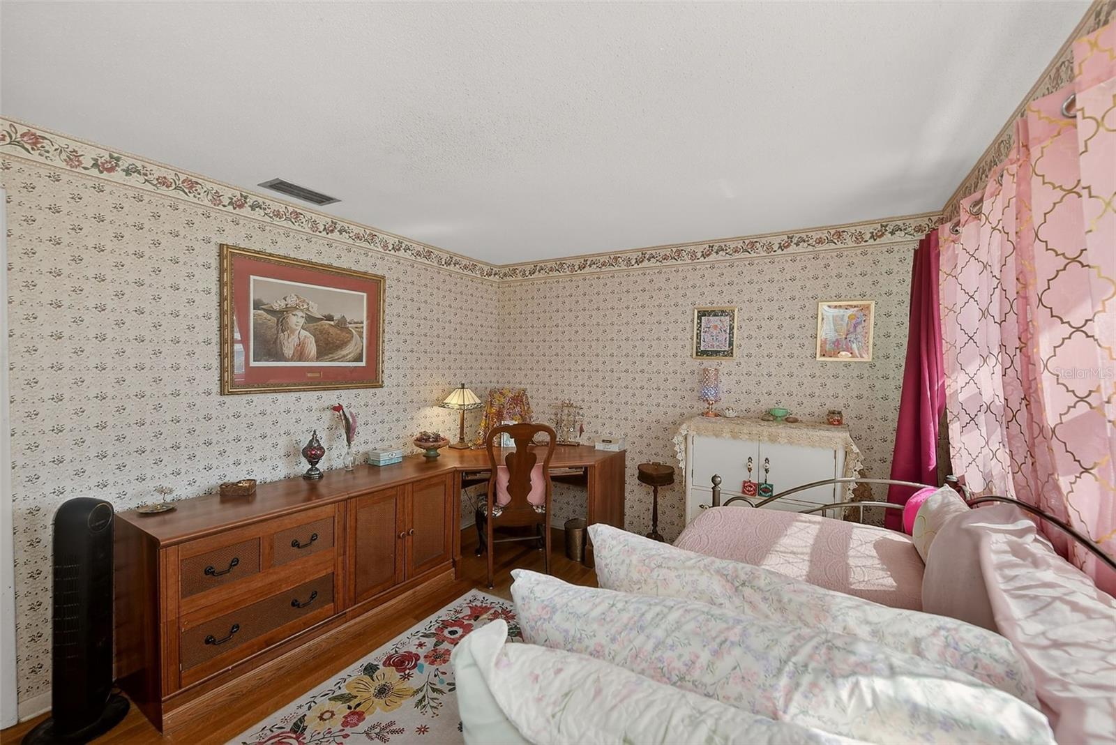 Image 26 of 48 For 3031 Rosemary Drive