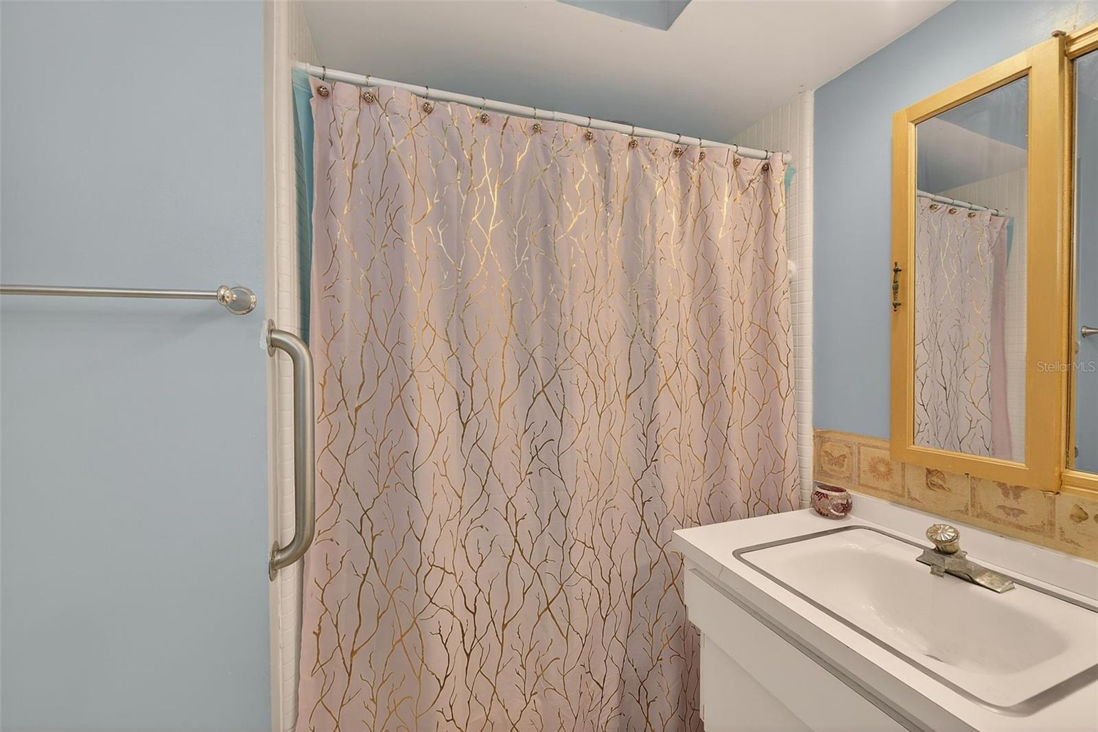 Image 29 of 48 For 3031 Rosemary Drive