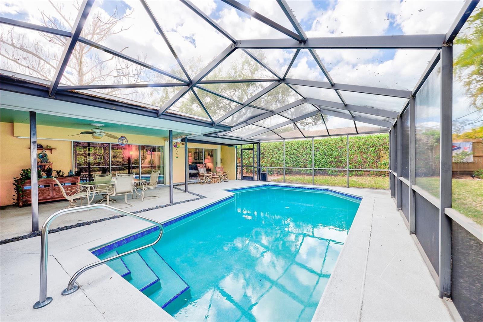 Image 37 of 48 For 3031 Rosemary Drive