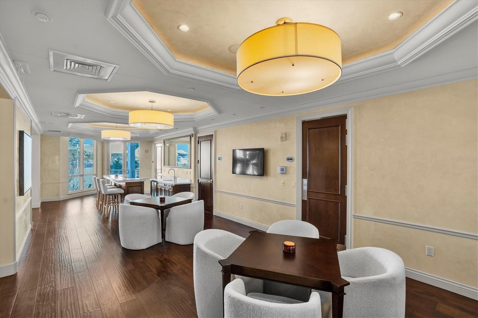 Image 32 of 37 For 331 Cleveland Street 1501