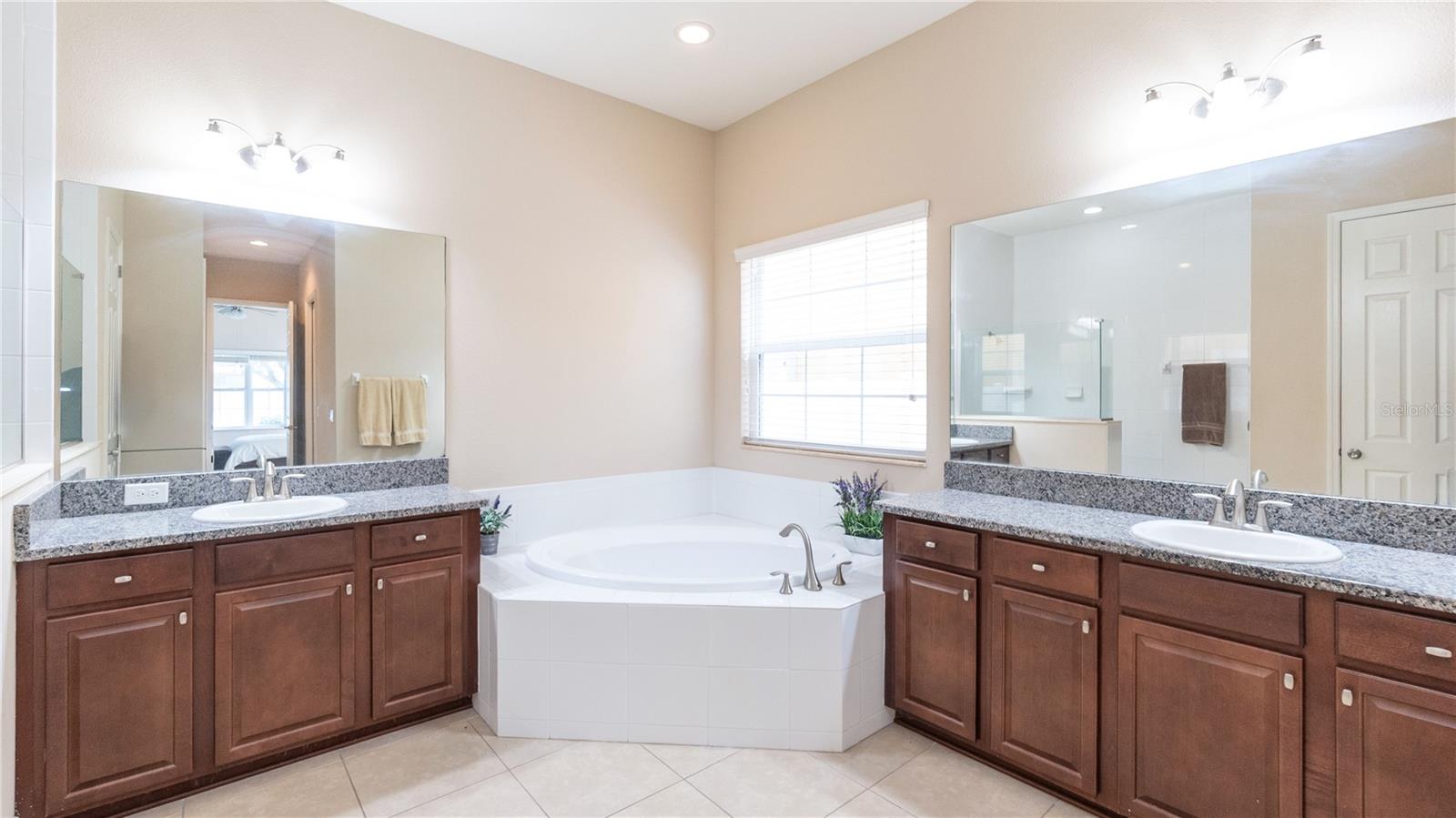 Image 37 of 67 For 11603 Grange Stead Lane