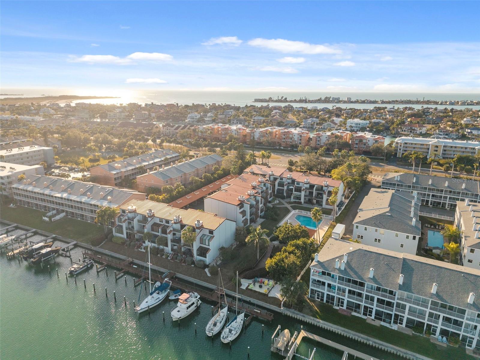 Image 42 of 45 For 557 Pinellas Bayway S 203