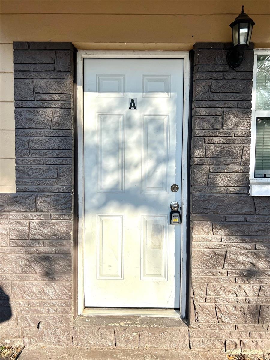 Image 3 of 15 For 9601 10th Street A