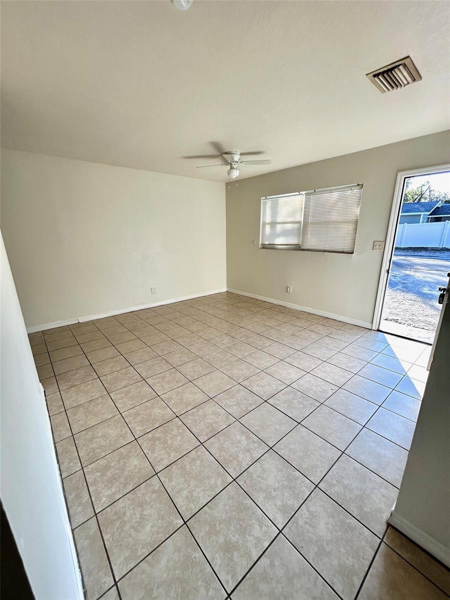 Image 5 of 15 For 9601 10th Street A