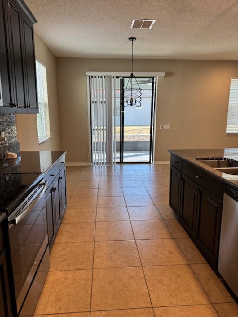 Image 13 of 40 For 11439 Carlton Fields Drive