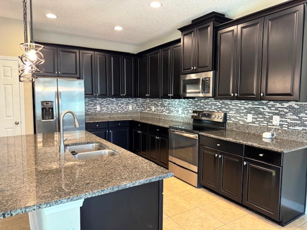 Image 16 of 40 For 11439 Carlton Fields Drive