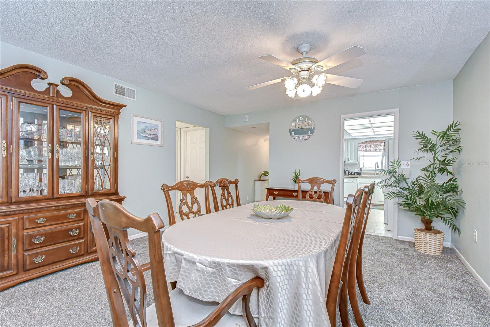 Image 12 of 35 For 5575 Gulf Boulevard 323