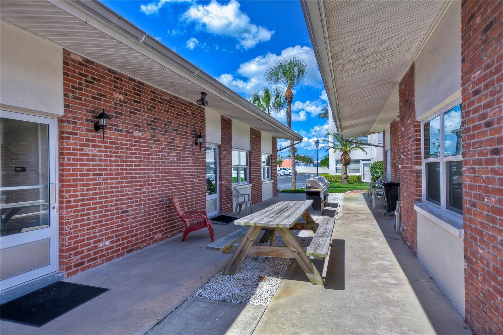 Image 29 of 35 For 5575 Gulf Boulevard 323