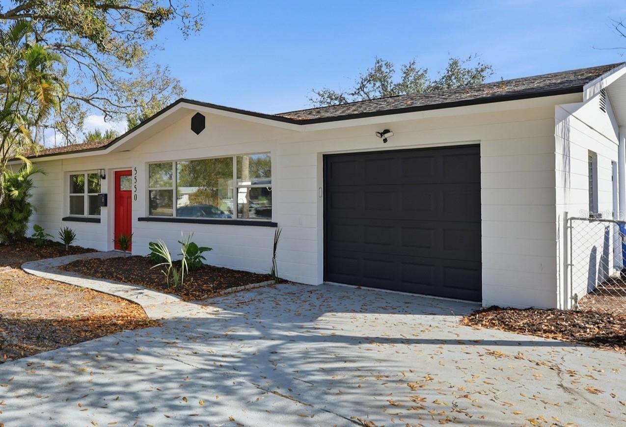 Details for 5550 5th Way S, ST PETERSBURG, FL 33705