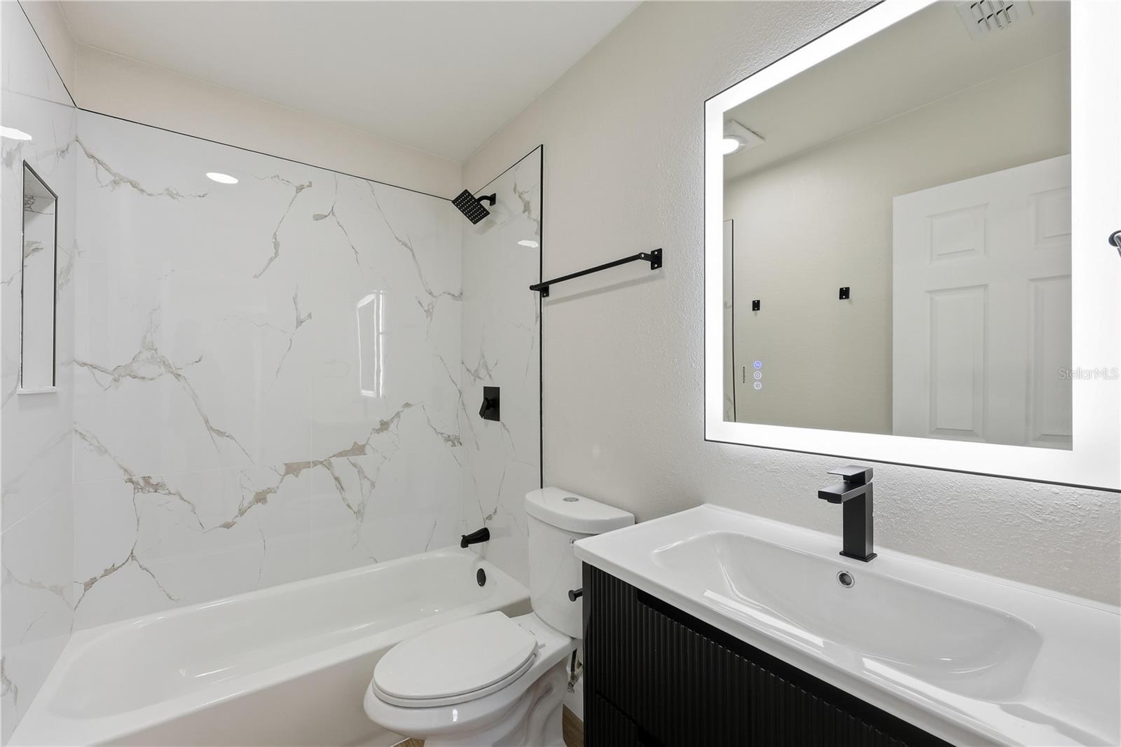 Image 13 of 31 For 5550 5th Way S