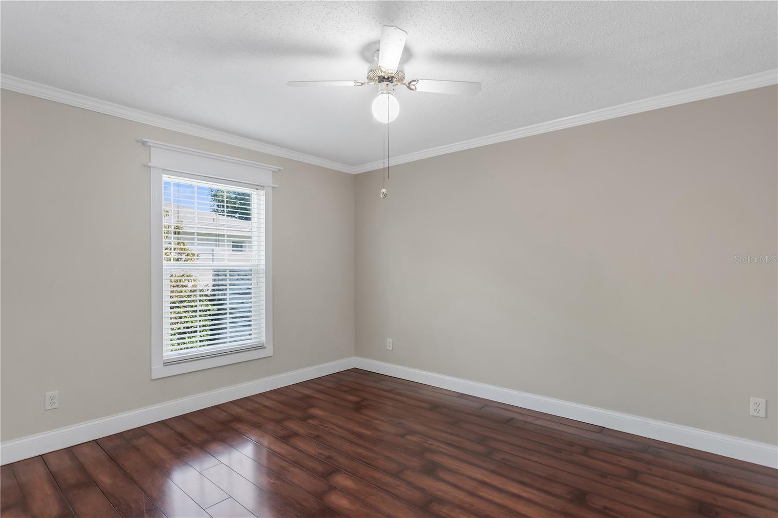 Image 23 of 37 For 1012 78th Street Nw