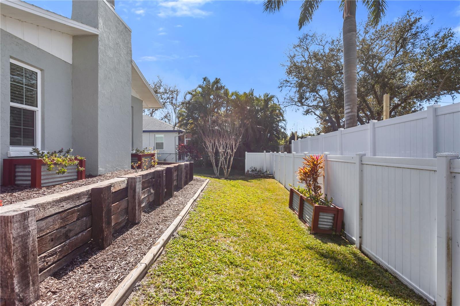 Image 29 of 37 For 1012 78th Street Nw