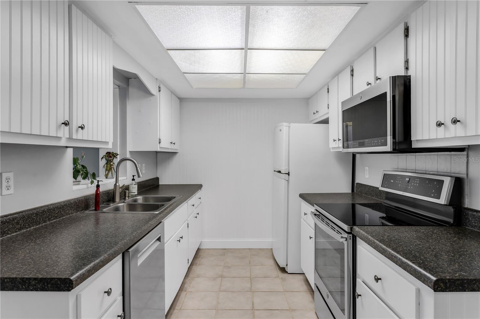 Image 7 of 37 For 1012 78th Street Nw