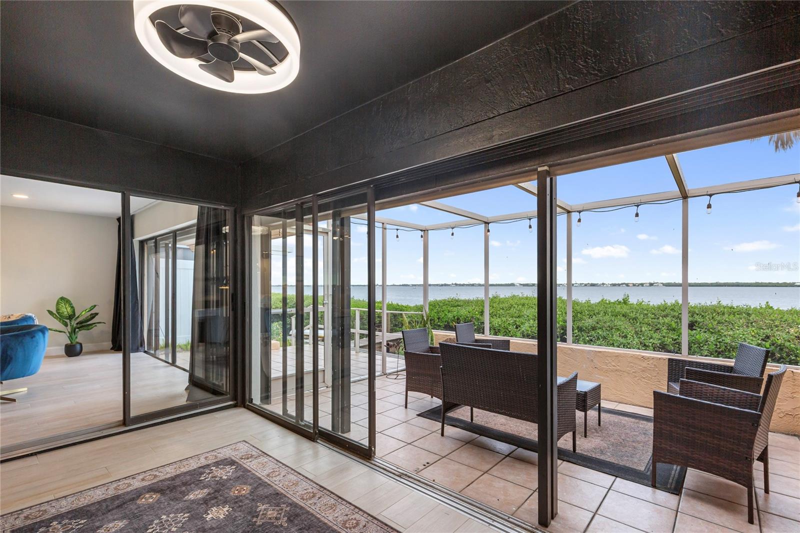 Image 27 of 49 For 3887 Catalina Drive