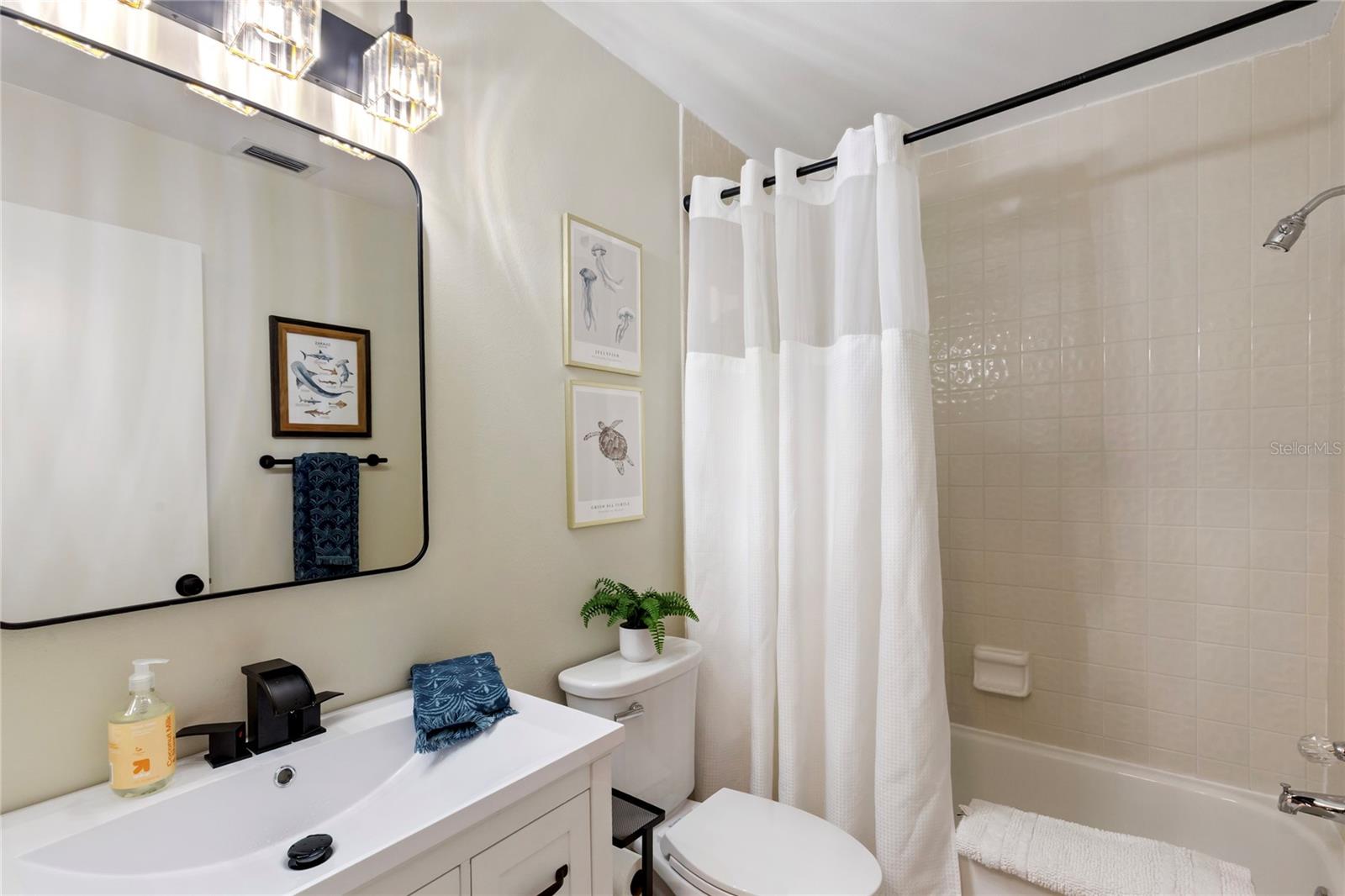 Image 6 of 49 For 3887 Catalina Drive