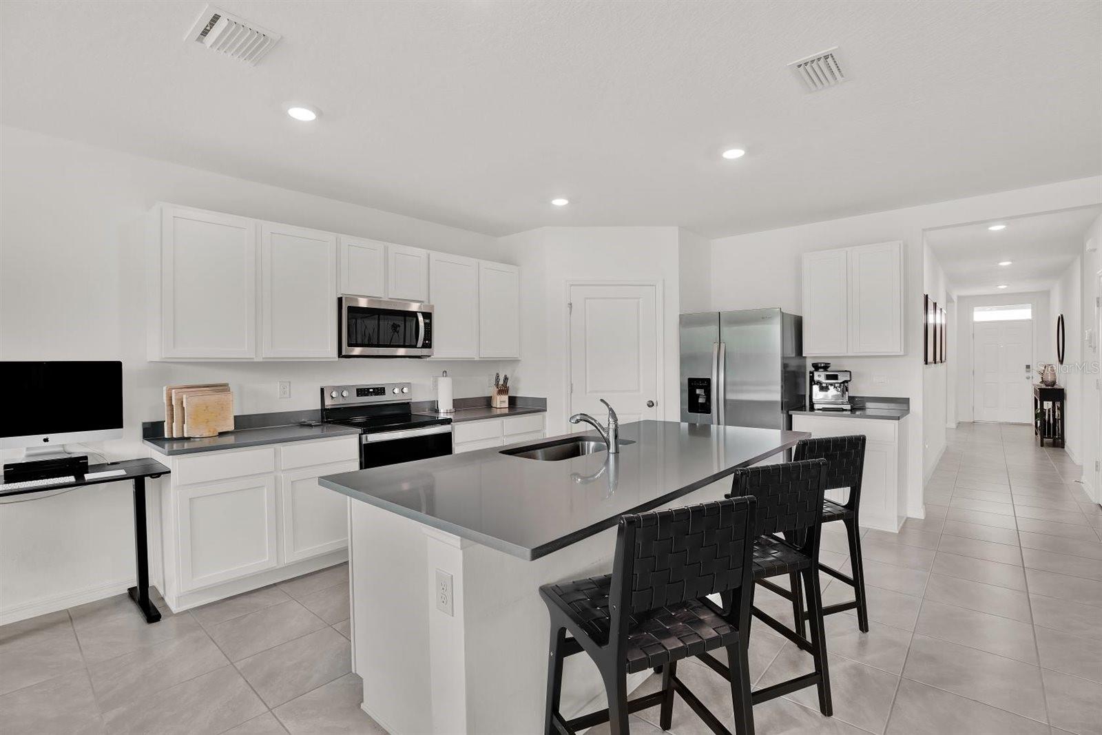 Image 5 of 22 For 35514 Mahwah Avenue