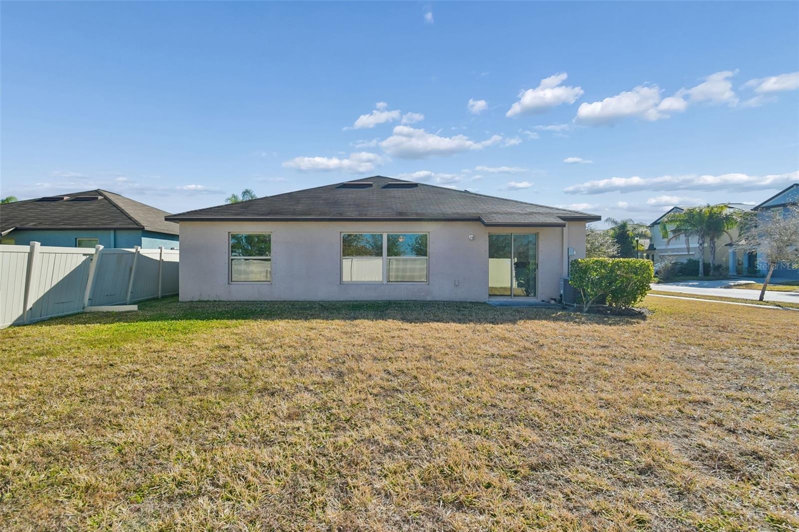 Image 31 of 57 For 15709 Demory Point Place