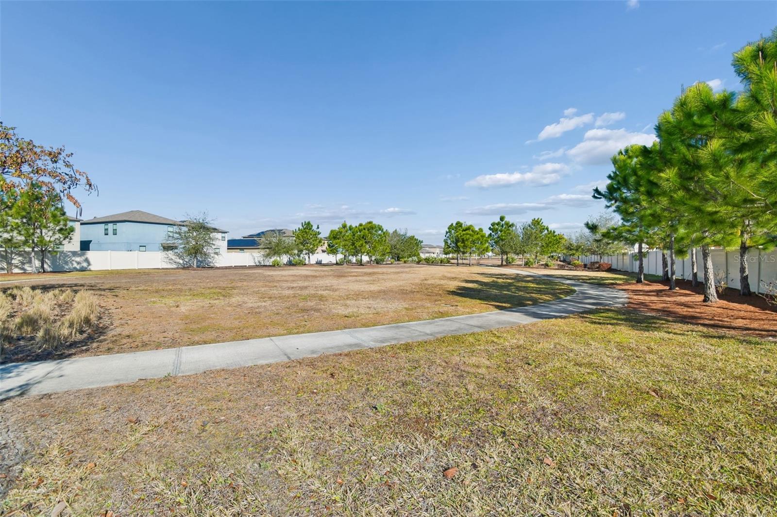 Image 32 of 57 For 15709 Demory Point Place