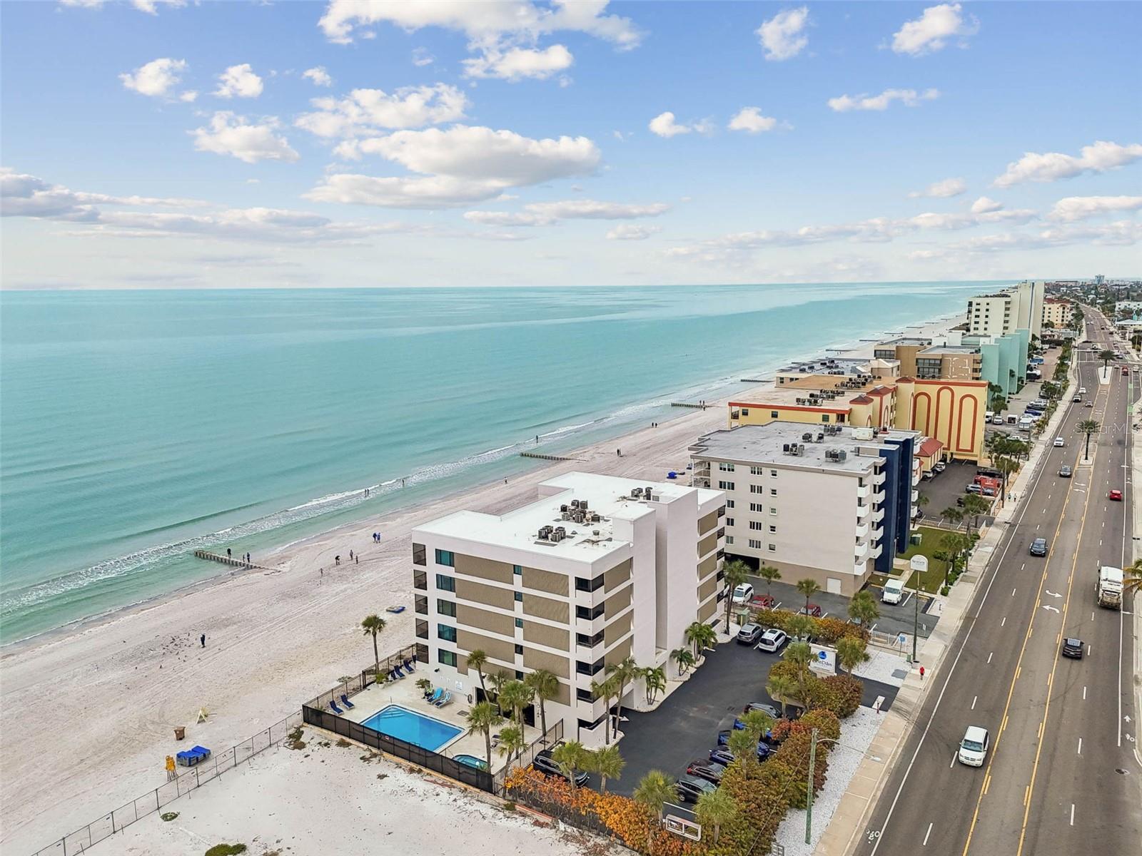 Listing photo id 0 for 14600 Gulf Boulevard 102