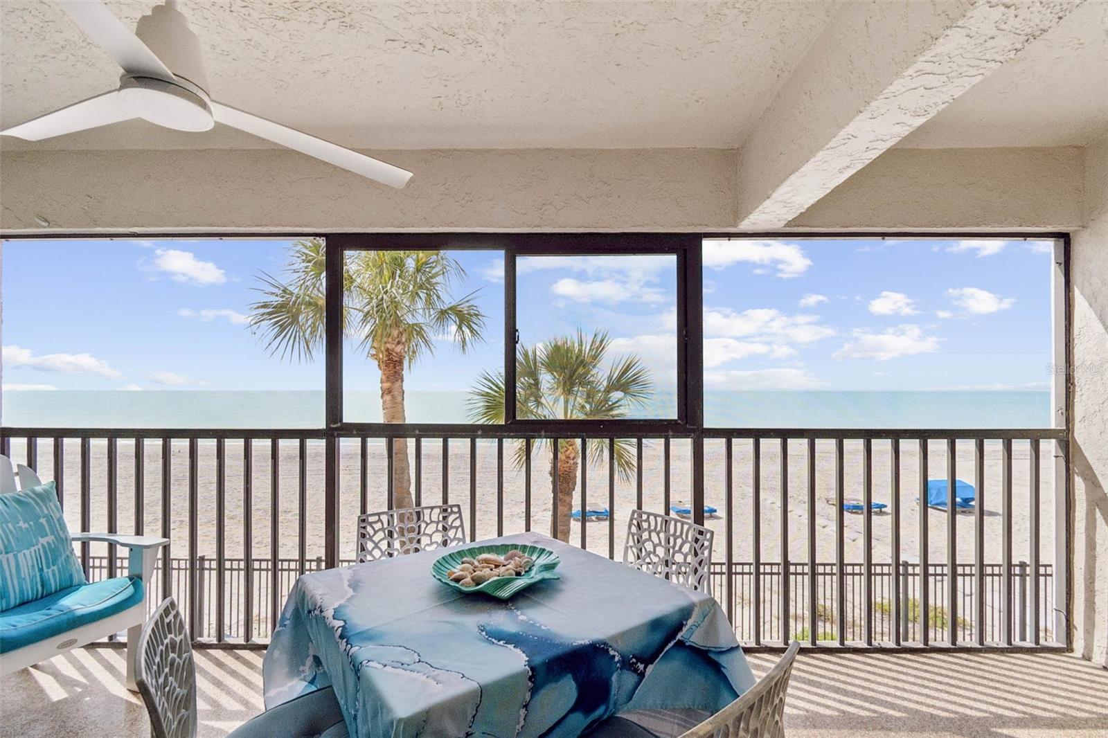 Listing photo id 22 for 14600 Gulf Boulevard 102