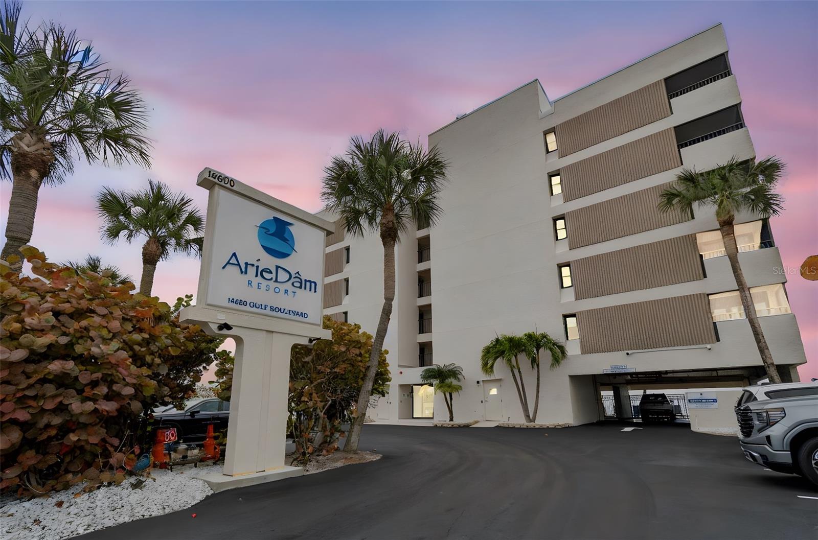 Listing photo id 44 for 14600 Gulf Boulevard 102