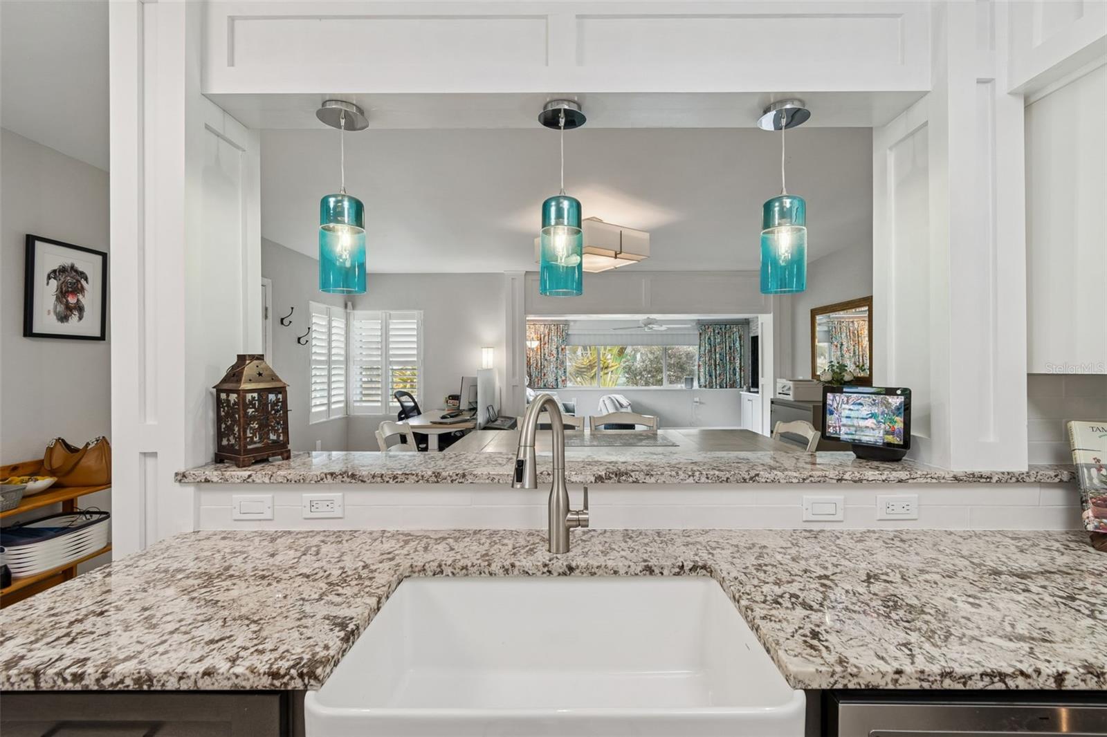 Image 20 of 85 For 2427 Baywood Drive W