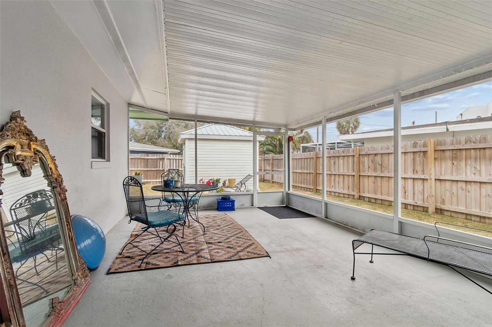 Image 43 of 85 For 2427 Baywood Drive W