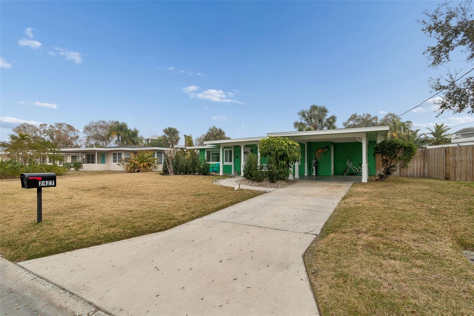 Image 48 of 85 For 2427 Baywood Drive W