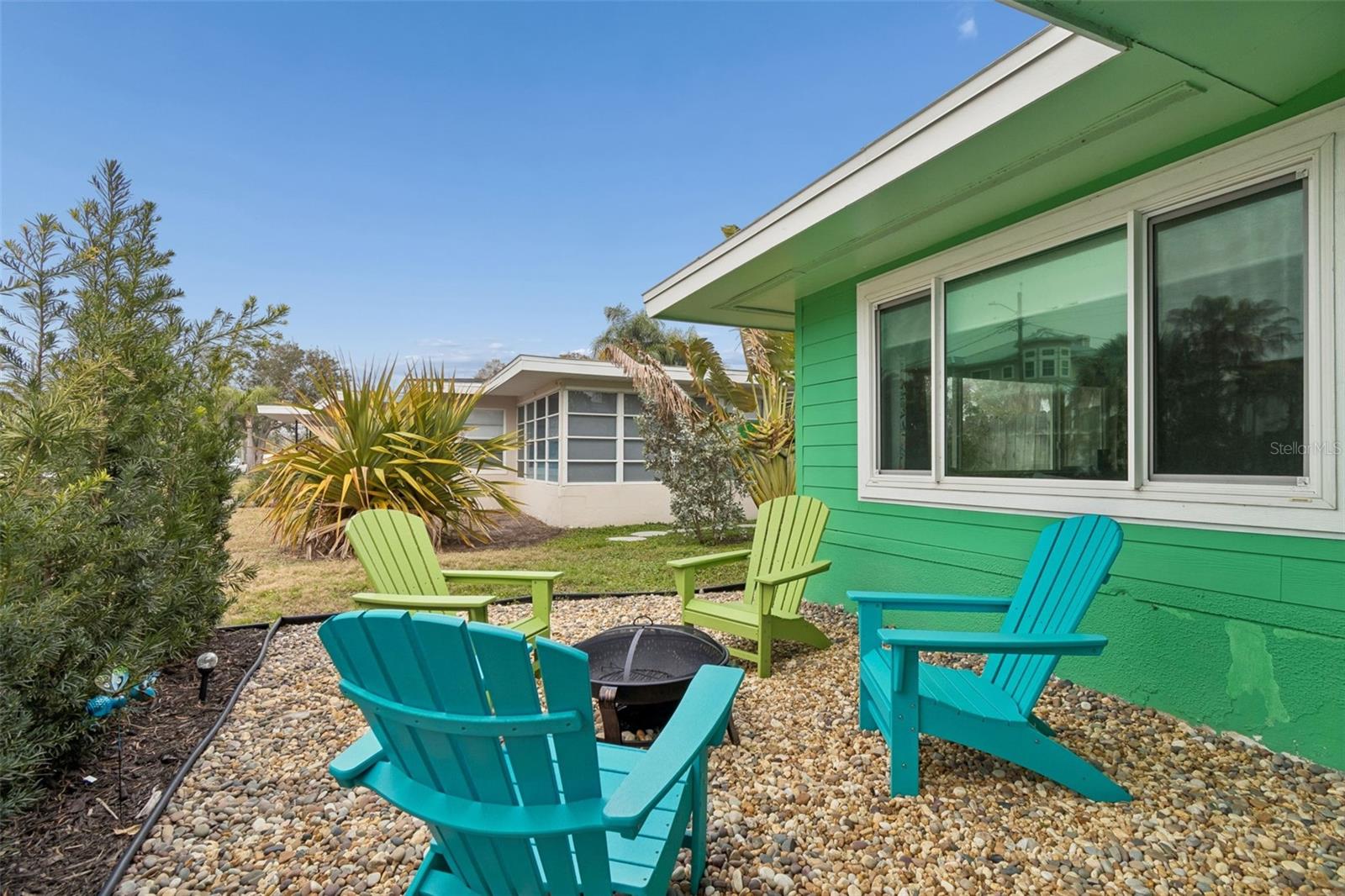 Image 54 of 85 For 2427 Baywood Drive W