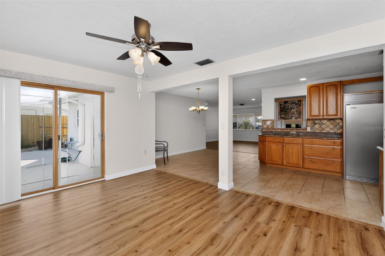 Image 11 of 29 For 13483 87th Avenue