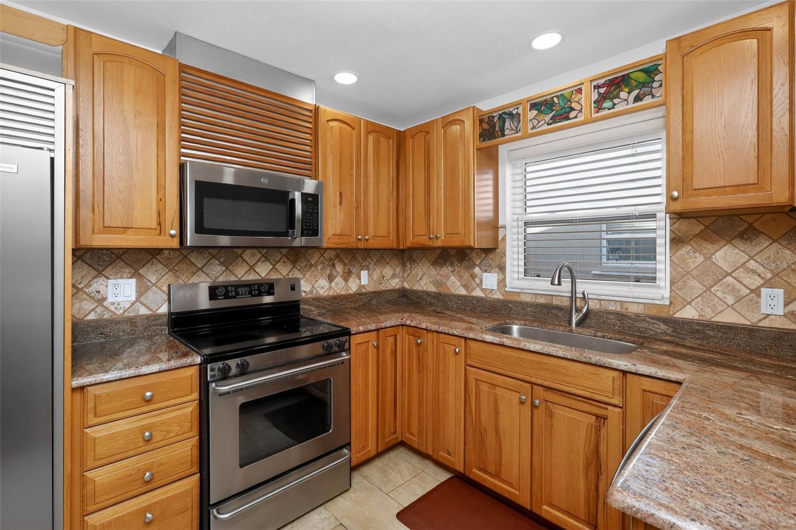 Image 20 of 29 For 13483 87th Avenue