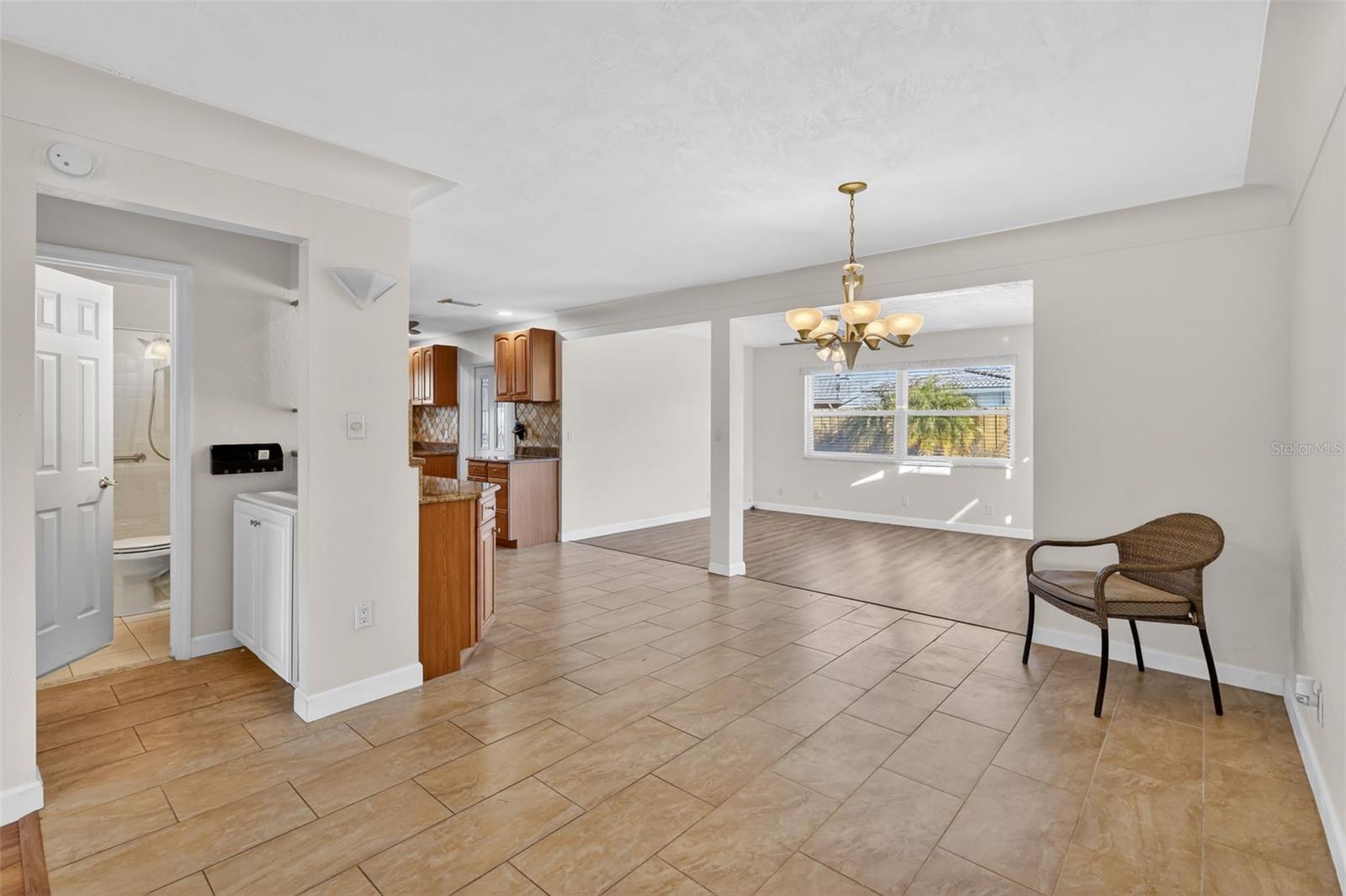 Image 22 of 29 For 13483 87th Avenue