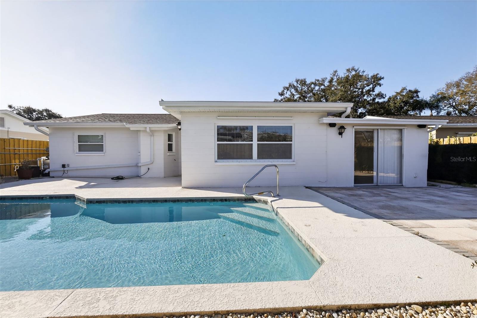 Image 5 of 29 For 13483 87th Avenue