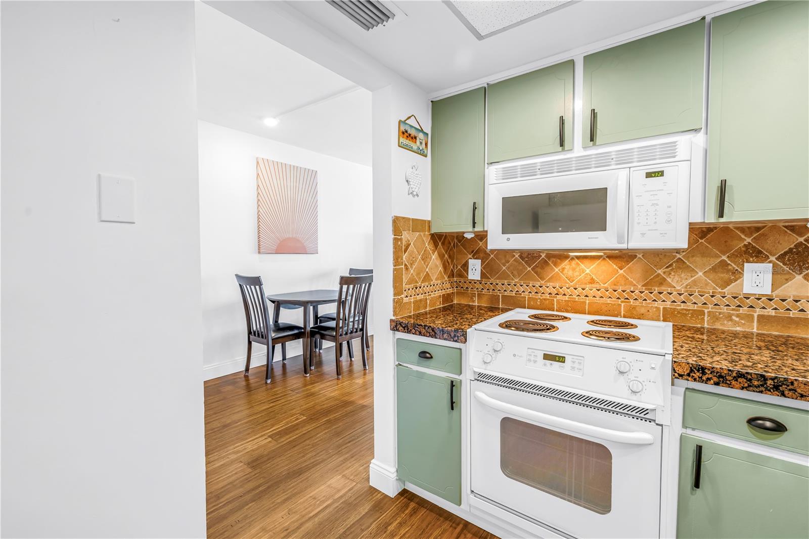 Image 12 of 35 For 6161 Gulf Winds Drive 249