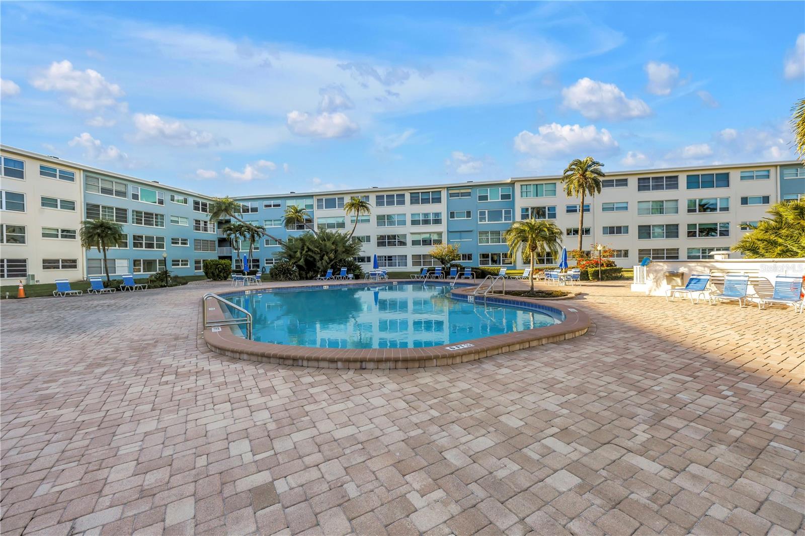 Image 29 of 35 For 6161 Gulf Winds Drive 249