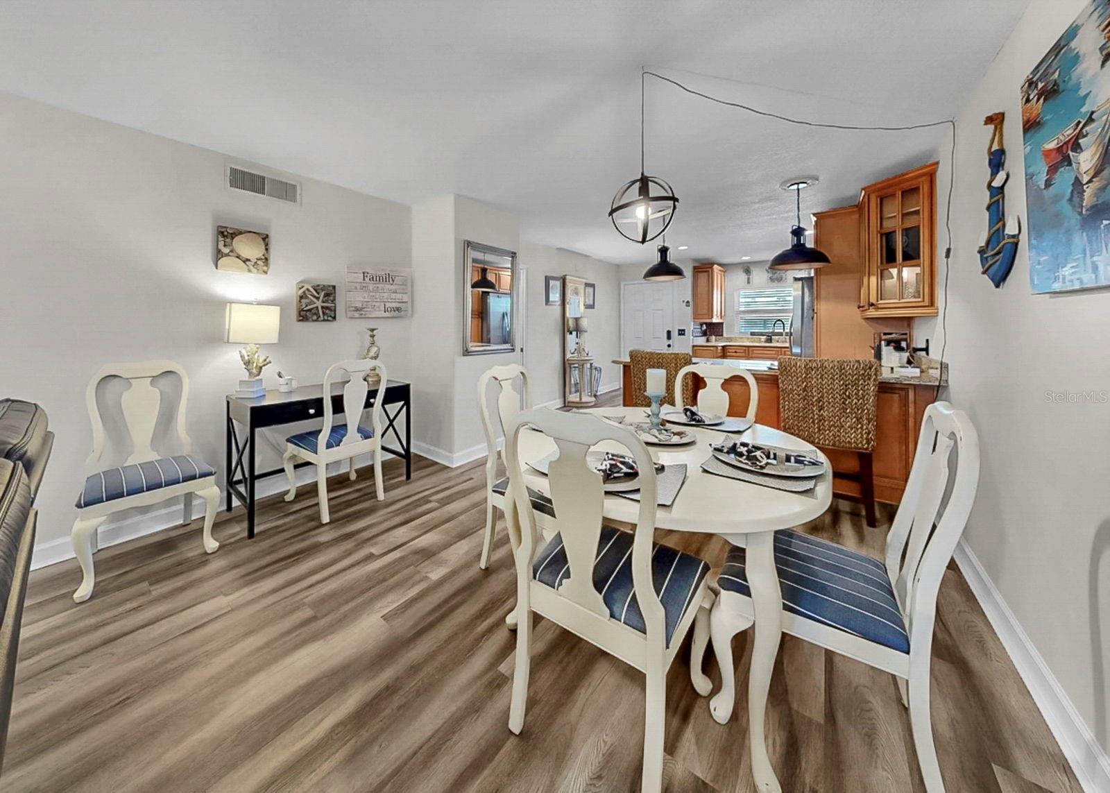 Image 6 of 36 For 1028 Apollo Beach Boulevard 204