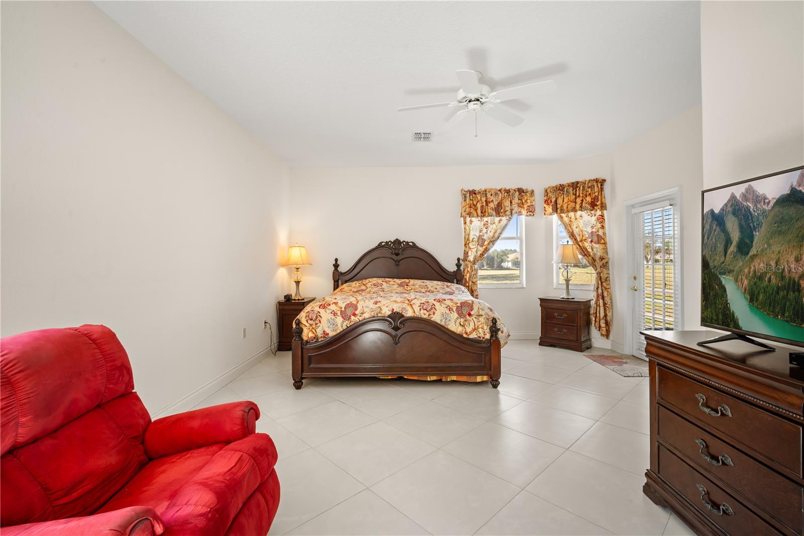 Image 13 of 30 For 1643 Lakestone Drive