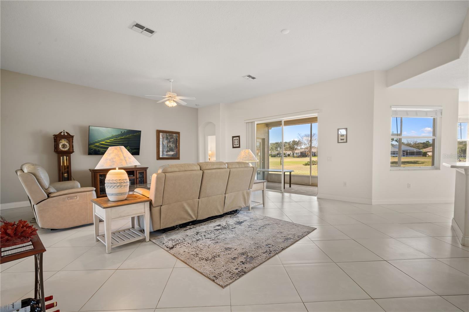 Image 9 of 30 For 1643 Lakestone Drive