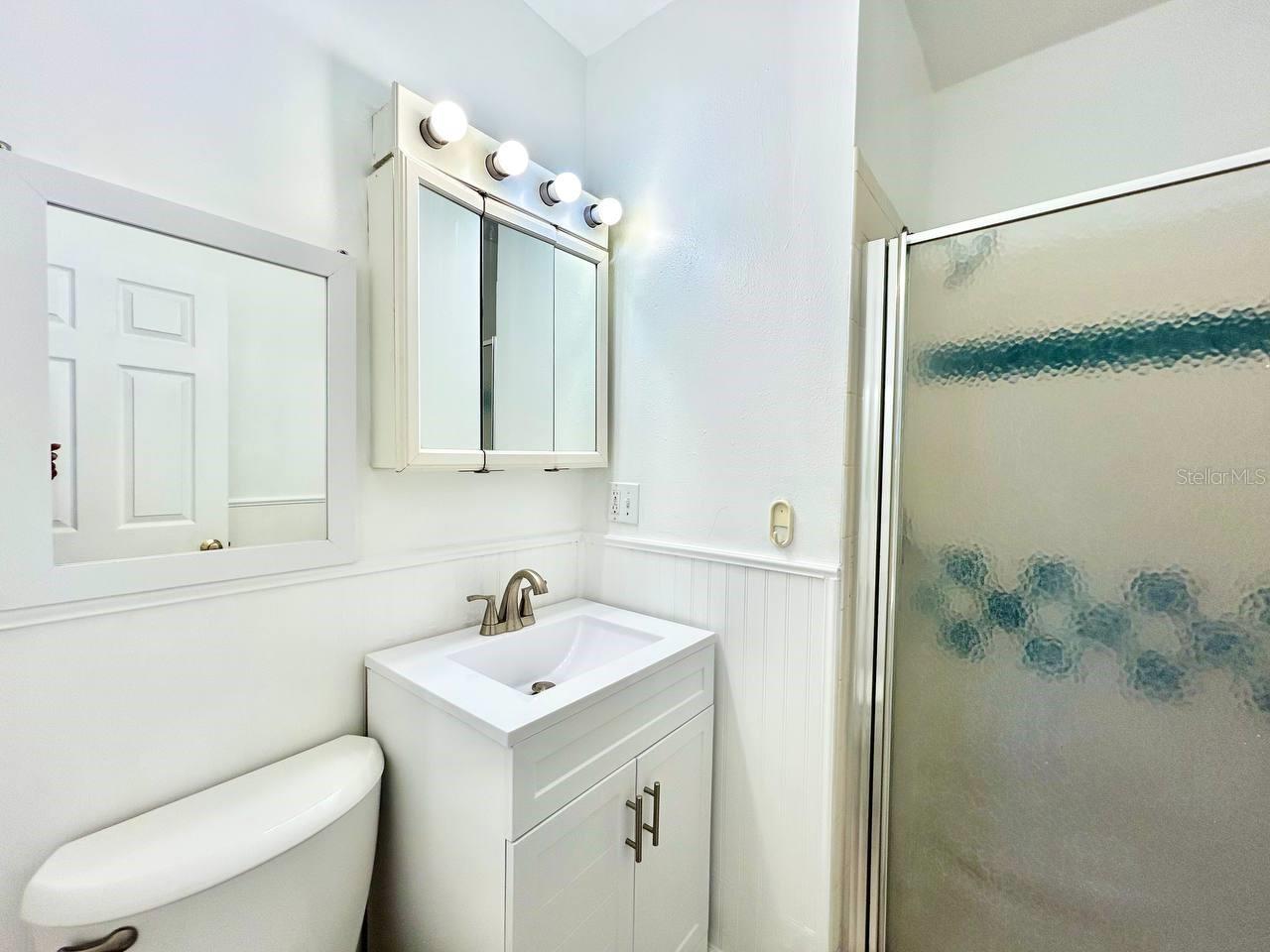 Image 14 of 24 For 5209 10th Avenue S