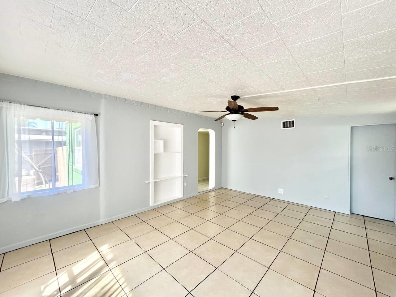 Image 6 of 24 For 5209 10th Avenue S