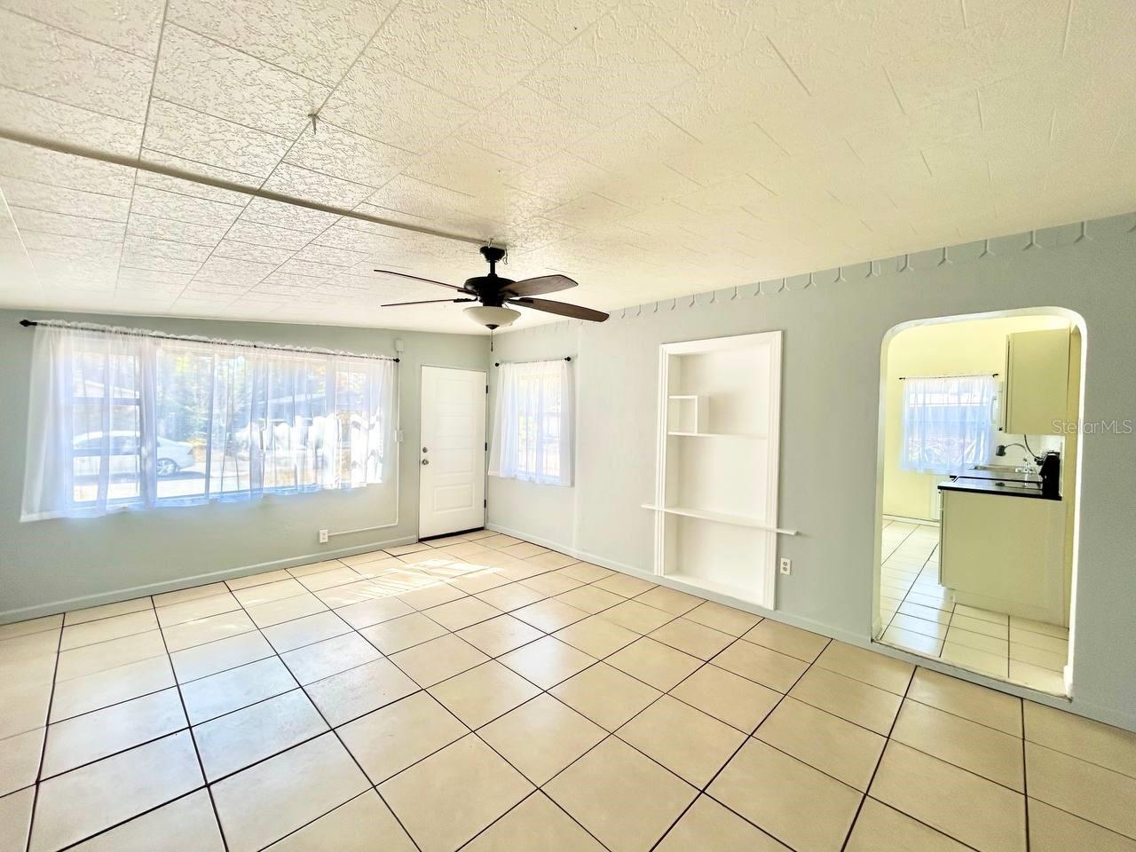 Image 7 of 24 For 5209 10th Avenue S