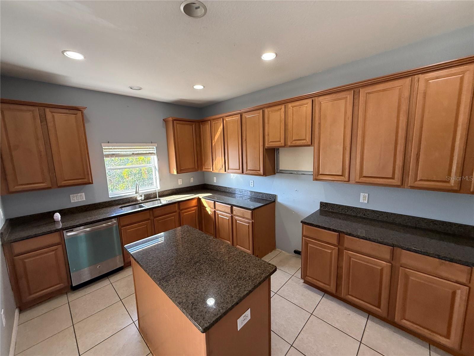 Image 4 of 23 For 11642 Addison Chase Drive